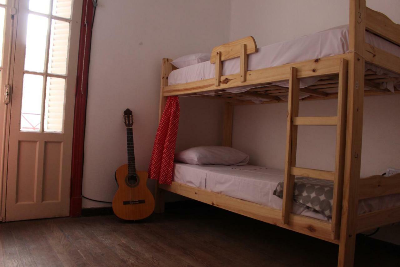 Casa Artigas Hostel 科尔多瓦 外观 照片