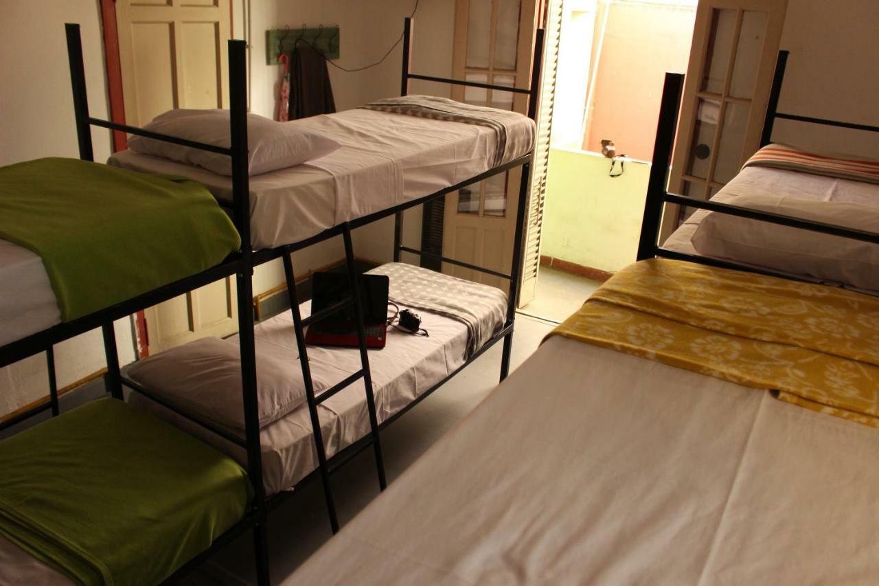 Casa Artigas Hostel 科尔多瓦 外观 照片