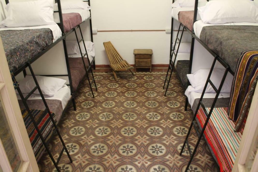 Casa Artigas Hostel 科尔多瓦 外观 照片